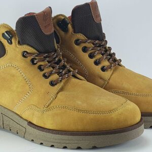bota-hombre-hidrofugada.